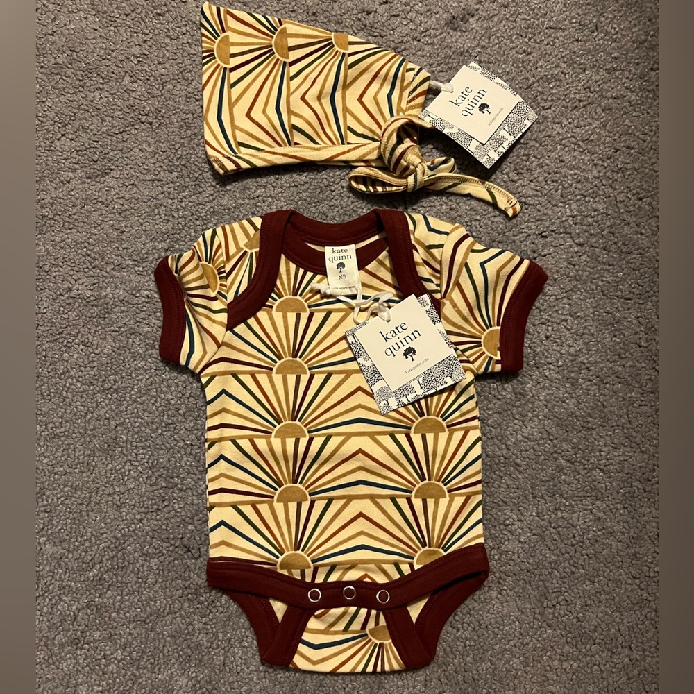 Kate Quinn set